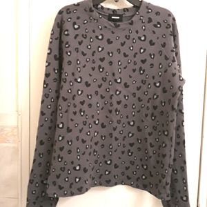 Monrow heart leopard sweatshirt